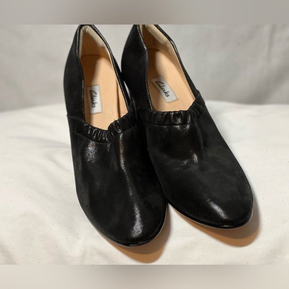 Women’s Clark’s Heels New! Size 10 Black Metallic - Picture 2 of 4